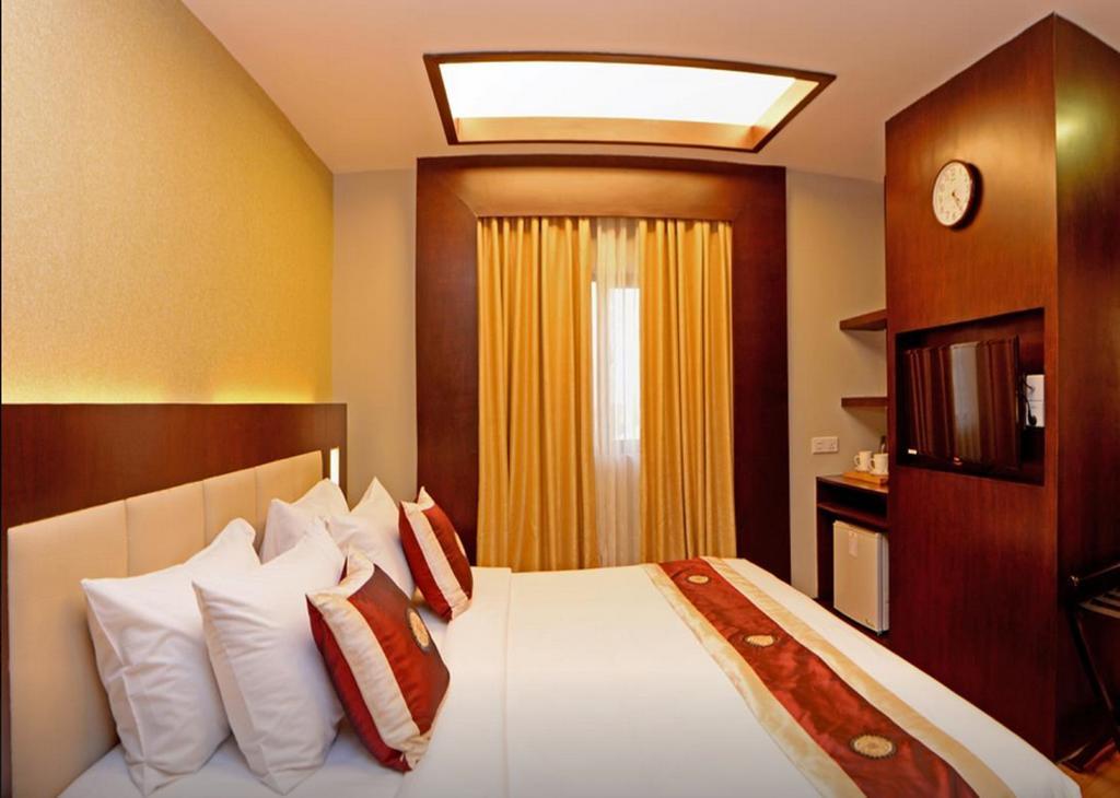 Hotel Shwe Gone Daing, Yangon Exterior foto
